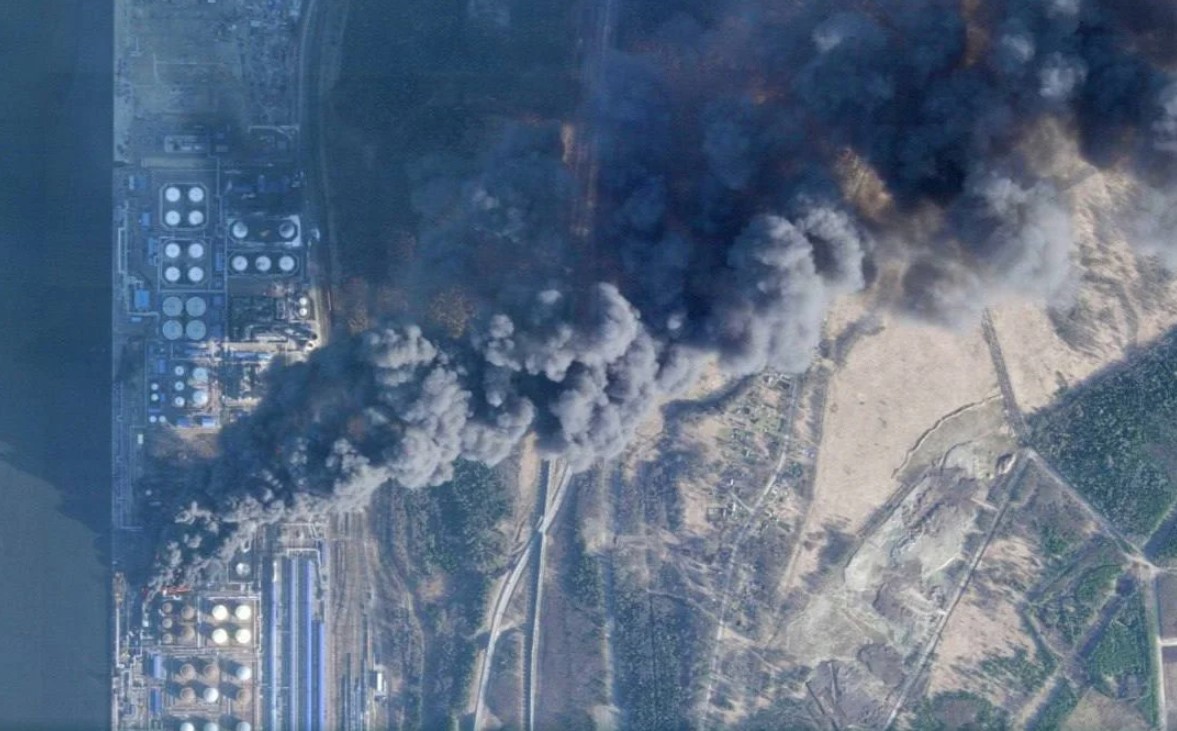 СБУ підтвердив удари по нафтовій логістиці у порту «Усть-Луга»